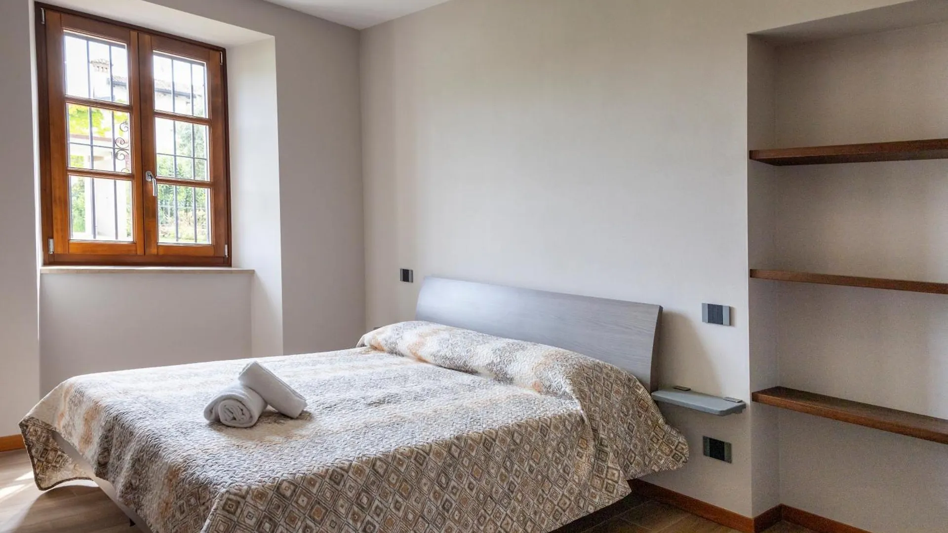 Appartement Alba - Borgo Le Tese à Rivoltella del Garda 0*,  Italie